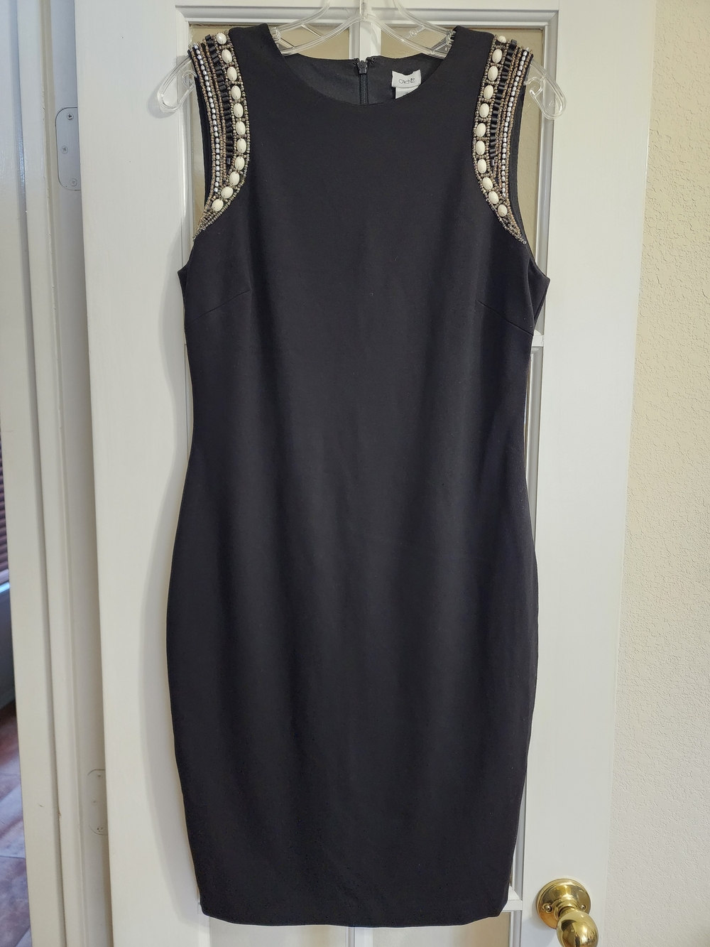 Caché Black Beaded Embellished Shoulder Sheath Cocktail Dress Size 10